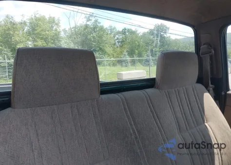 1999 Toyota Tacoma из США, поврежденный, VIN 4TANL42N9XZ555138